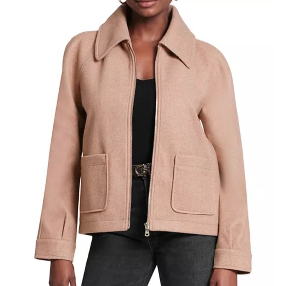 Bagatelle Collection Jackets & Blazers - Bagatelle Cropped Zip Front Jacket M